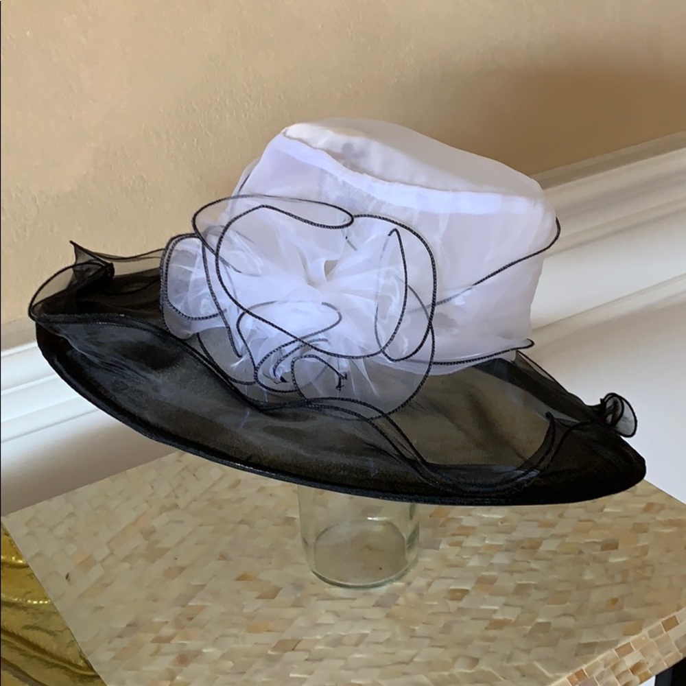 Garden tea party hat